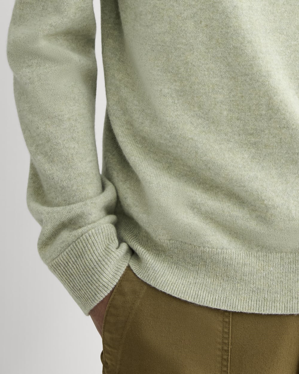 The Cashmere Crew | Light Heathered Moss