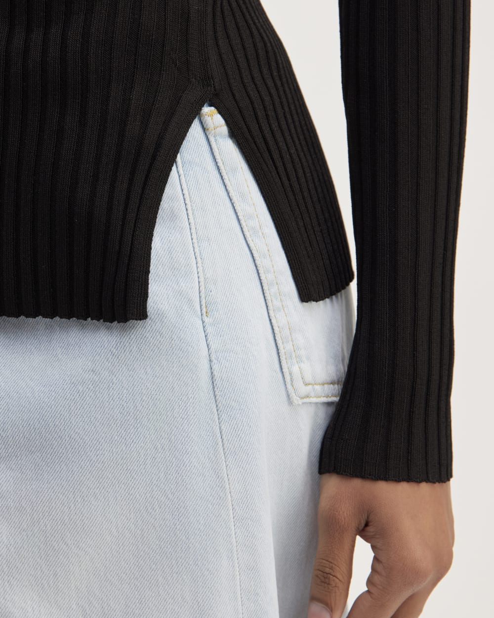 The Viscose Knit Crew | Black