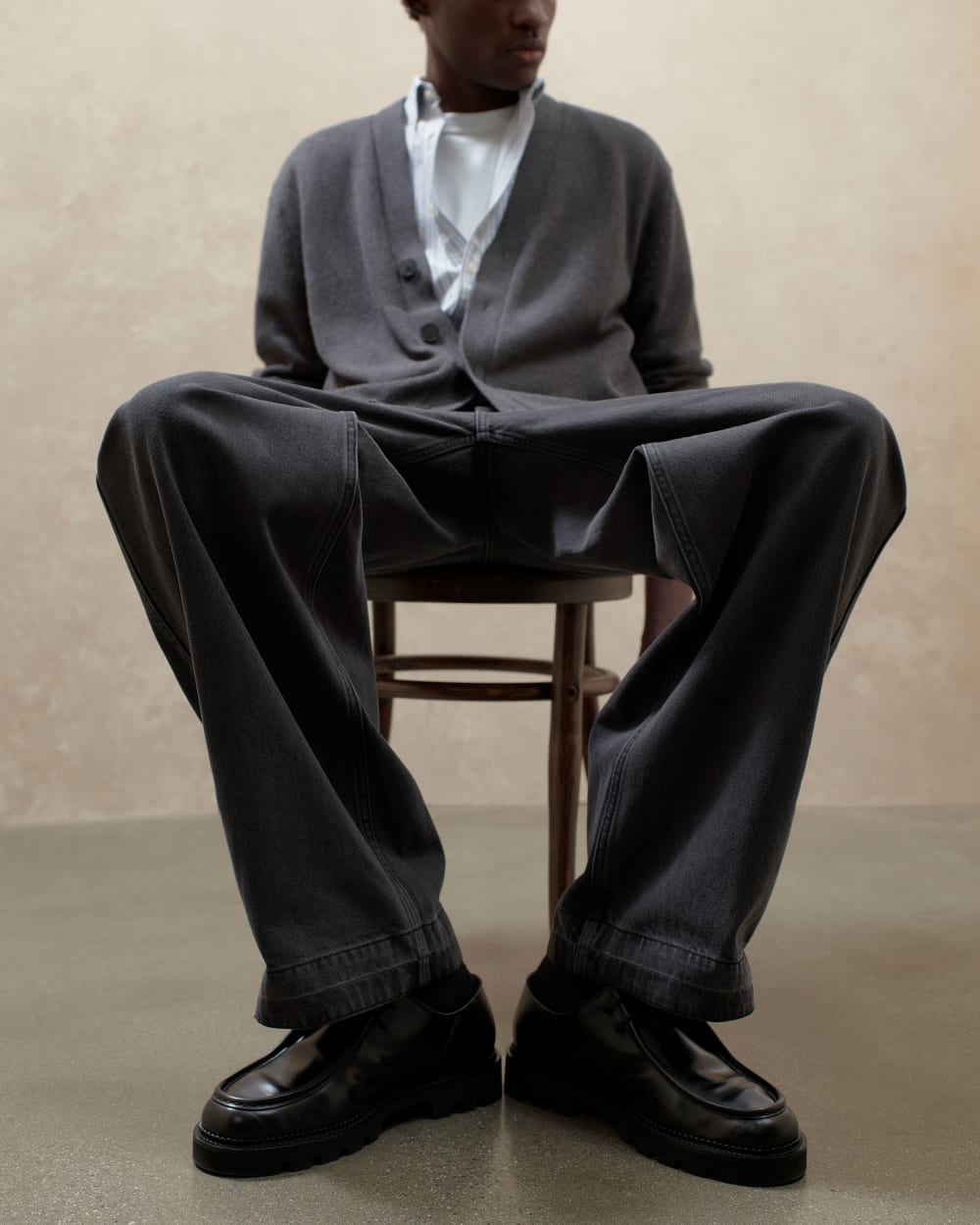 The Classic Cardigan in Everyday Cotton | Heathered Soot