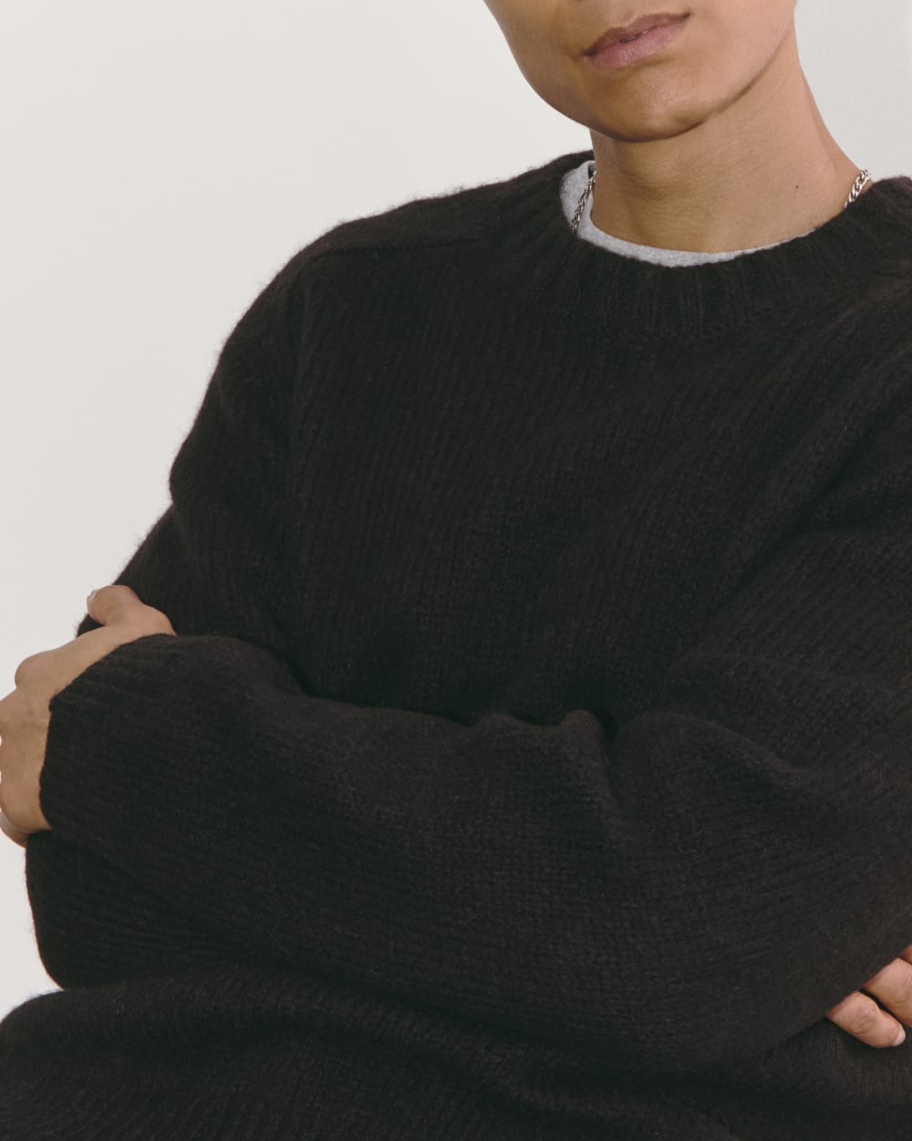 The Cloud Crewneck Sweater |  Black