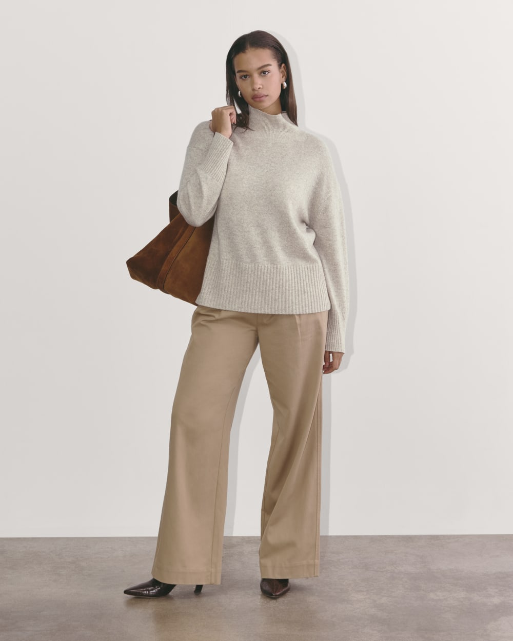 The Boxy Turtleneck in Cashmere | Canvas