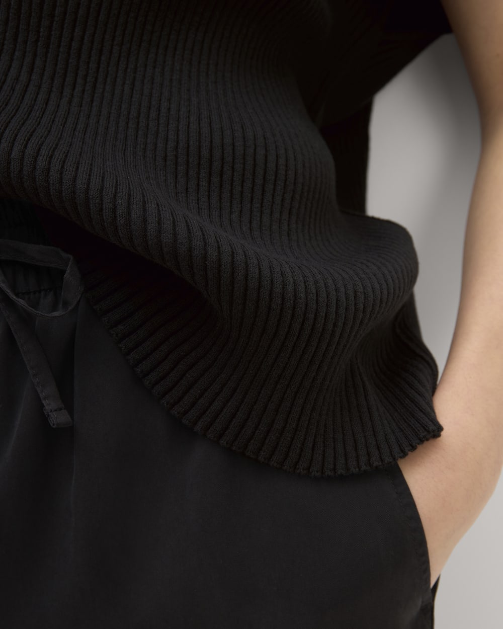 The Cotton Knit Caftan Top | Black