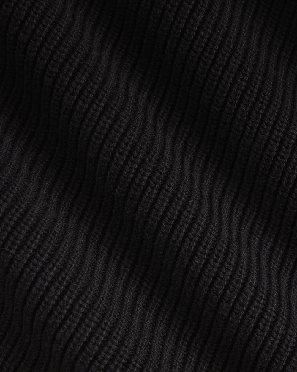 The Slouchy V-Neck in Everyday Cotton | Black