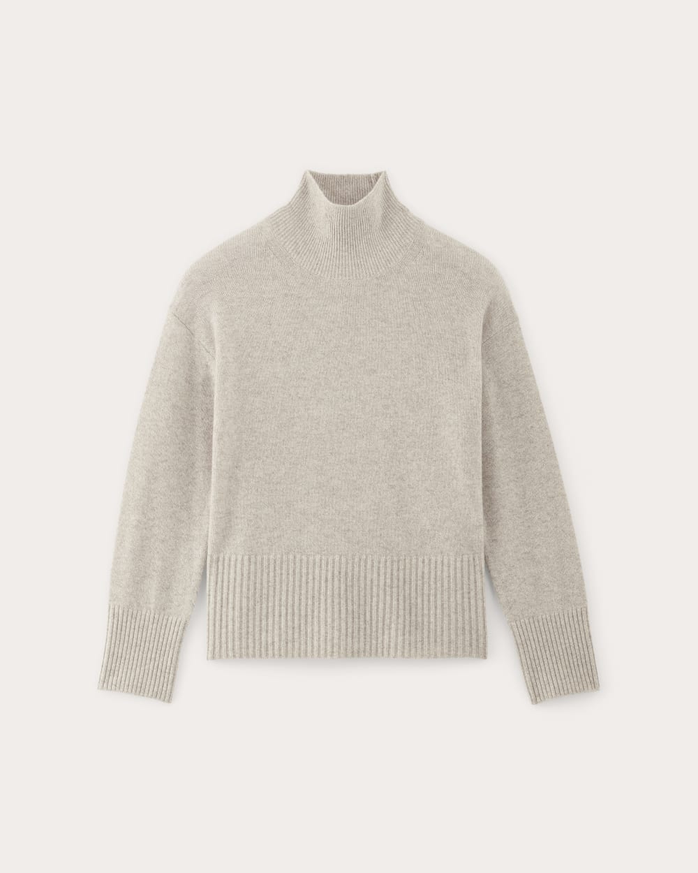 The Boxy Turtleneck in Cashmere | Canvas